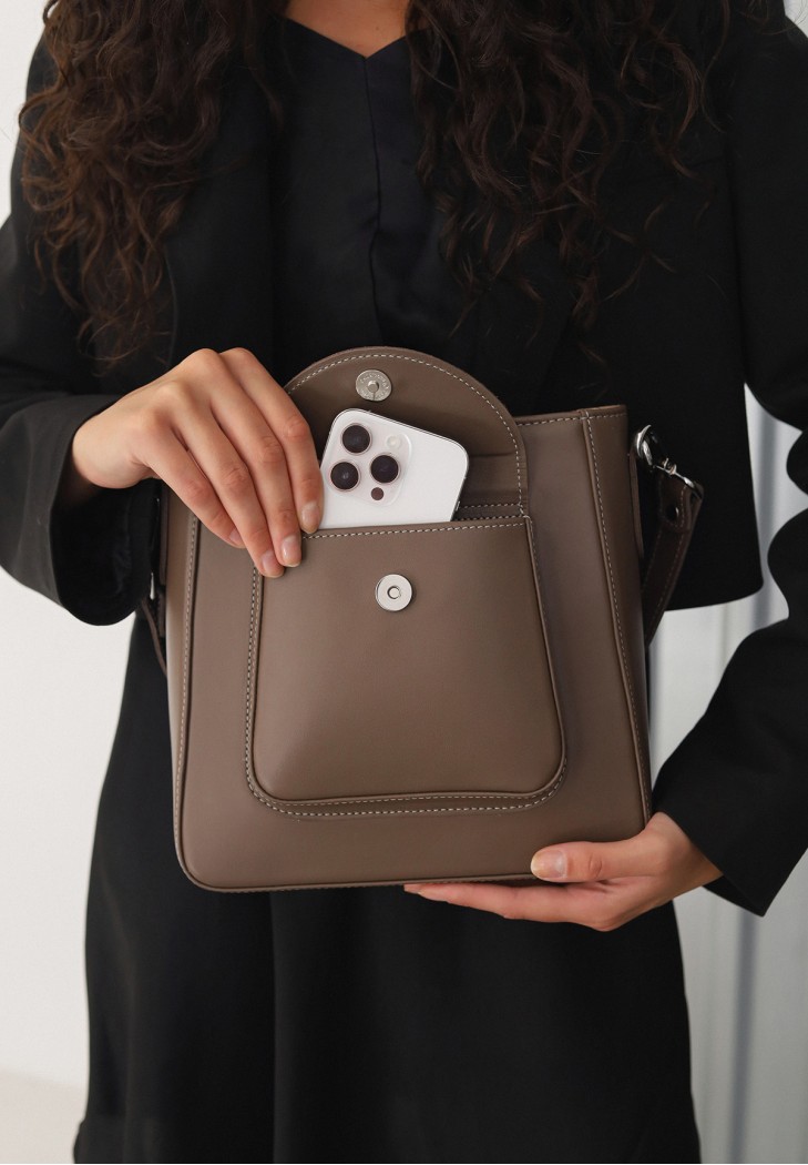 Жіноча шкіряна сумка Stella темно-бежевий