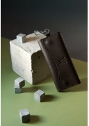 Коричневий